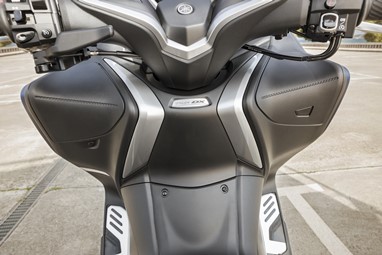 TMAX  DX 2017