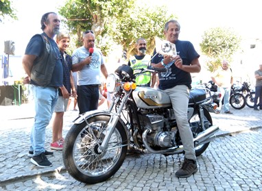Melhor do encontro: Suzuki GT550