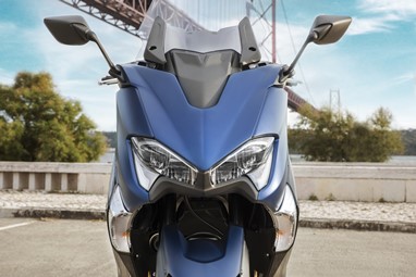 TMAX  DX 2017