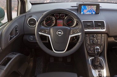 Opel Meriva com IntelliLink