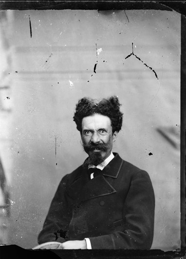 Carlos Relvas Auto-retrato, c. 1870 - Prova actual a partir de negativo em colódio | Coleção Casa-Estúdio Carlos Relvas, Câmara Municipal da Golegã 