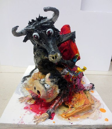  "Tradição" /© Bordalo II in "Pânico, Drama, Terror" na Galeria Arte Periférica-CCB