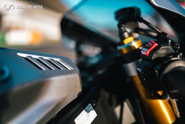 Yamaha YZF-R1M