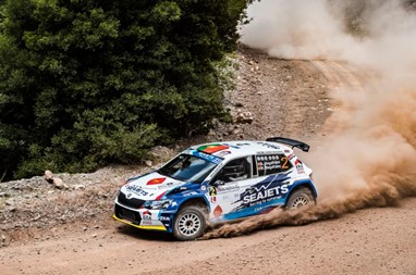 A dupla do Skoda Fabia R5 da ARC Sport no Rali da Acrópole