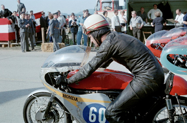 Mike Hailwood Honda RC181 1966