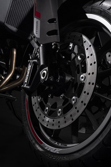 Benelli TRK 702