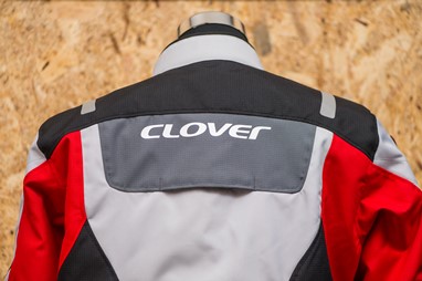 Venha ver e experimentar um blusão Clover