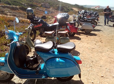 Uma Vespa colorida