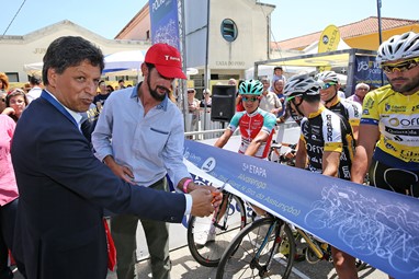 Cortar da fita em Alvarenga