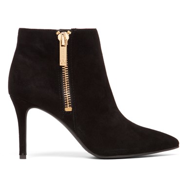 PVP - 135,00€