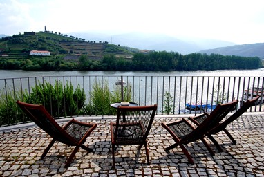 Esplanada de Jardim. Imagem da Coleção Museu do Douro.
