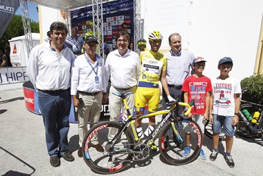 Gustavo Veloso - Burinhosa