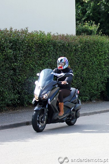Yamaha X-Max 250