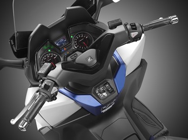 2015 Forza 125