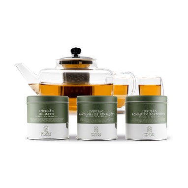INFUSÕES COM HISTÓRIA_BULE PVPR 24,99 EUR 2 COPOS PVPR 13,99 EUR CHÁS DO ROMÂNTICO CONJUNTO 3 LATAS PVPR 13,99 EUR 