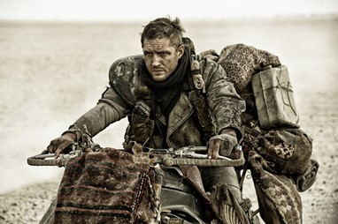 Em vez do Mel Gibson, temos Tom Hardy no papel de Max
