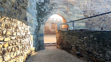 Interior do castelo de Monsaraz