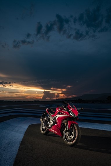 Honda CBR500R 2019