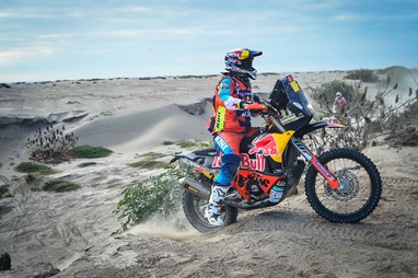 O austríaco Matthias Walkner mantém acesa a chama da KTM no Rali Dakar
