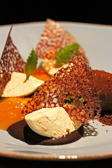Porto - parfait de Vinho do Porto e mousse de chocolate