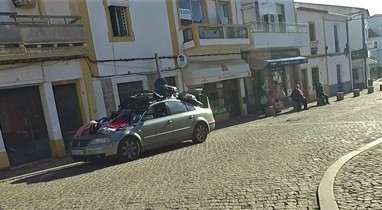 Venda ambulante no Cabeção
