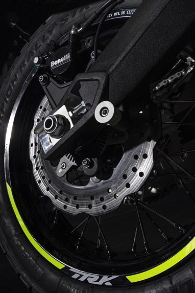 Benelli TRK 702 X
