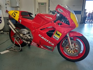 Cagiva V589