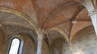 Mosteiro de Flor da Rosa - Pormenor das abóbodas.jpg