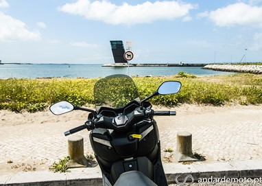 Yamaha X-Max 250