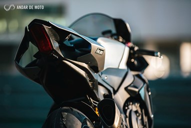Yamaha YZF-R1M