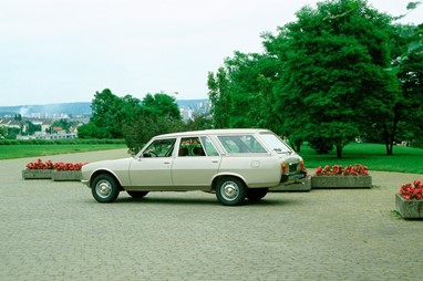 Peugeot 504