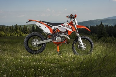 250 EXC - Fotografia Claudius Vasilescu