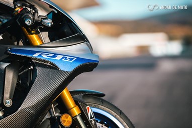 Yamaha YZF-R1M