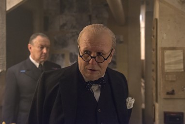 The Darkest Hour - A Hora Mais Negra ©Universal Pictures International