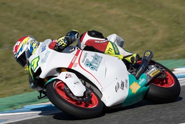 Aegerter foi magistral no molhado