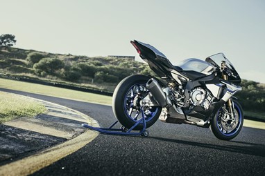 Yamaha YZF-R1M 2016
