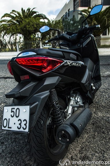 Yamaha X-Max 250