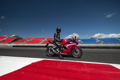 Honda CBR500R 2019