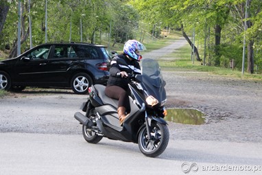 Yamaha X-Max 250