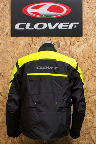Venha ver e experimentar um blusão Clover
