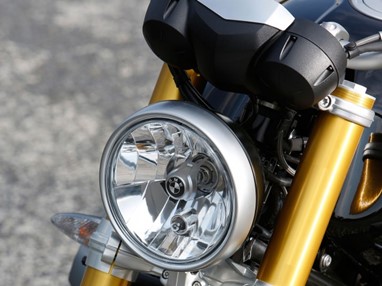 BMW R nineT
