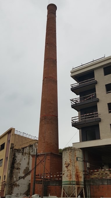 Sacavém - Chaminé - Fábrica de Loiças 