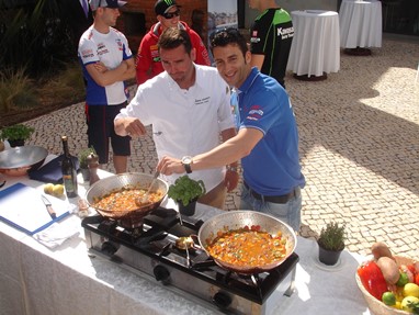 Miguel Praia confeccionou Cataplana com o Chef Hans Neuner