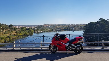 Ponte de Ródão-ao fundo Vila Velha