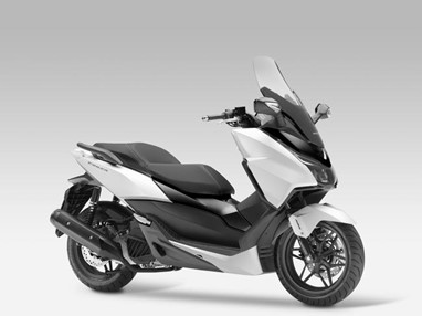 Branco Pérola Cool Mate com Preto 
