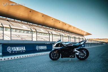 Yamaha YZF-R1M