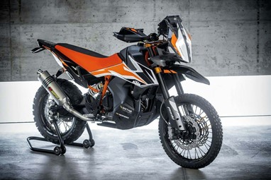 Esperamos ver a KTM 790 Adventure, nem que seja numa primária versão protótipo, na EICMA 2017