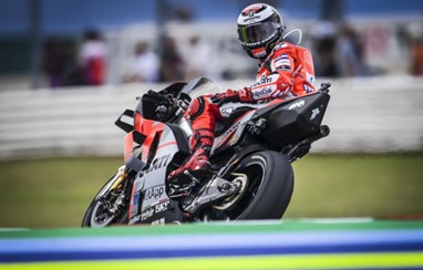 Lorenzo completou o Ducati 1-2