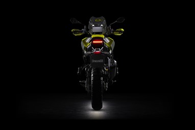 Benelli TRK 800