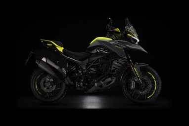 Benelli TRK 800